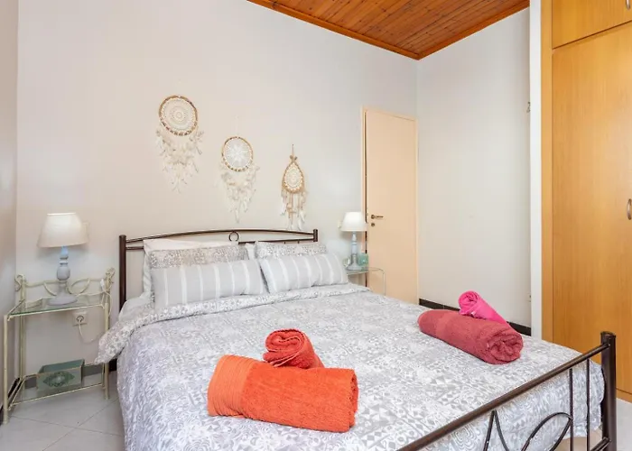 Dimitris Cottage